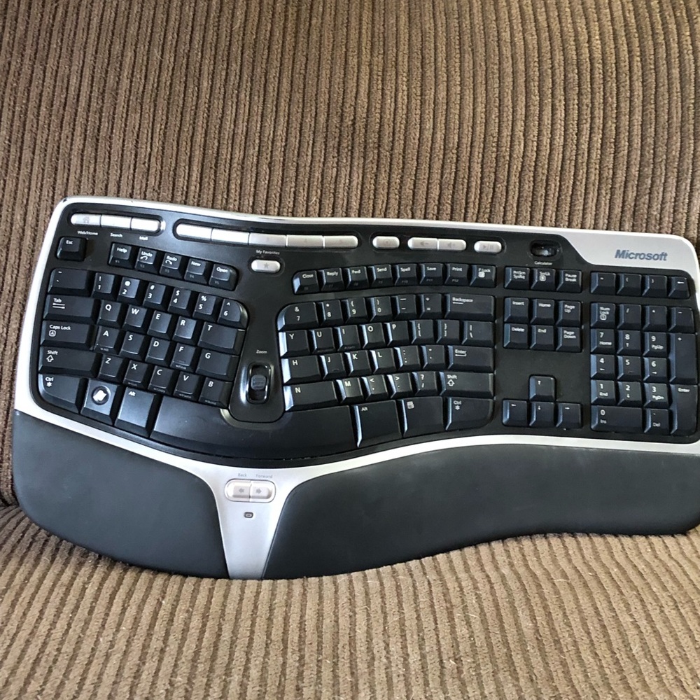 Microsoft natural wireless ergonomic keyboard